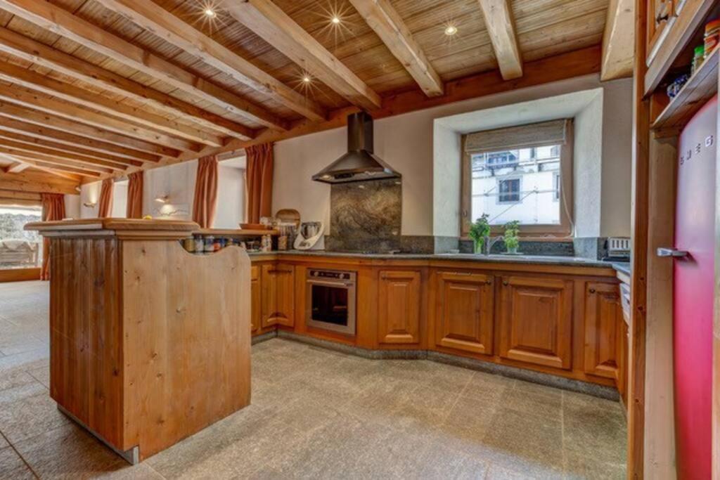 Spacious 3-Bed In The Heart Of Шамоні Екстер'єр фото