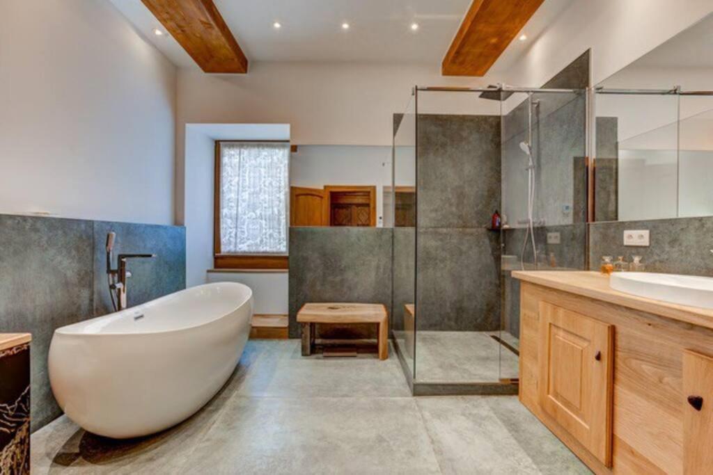Spacious 3-Bed In The Heart Of Шамоні Екстер'єр фото